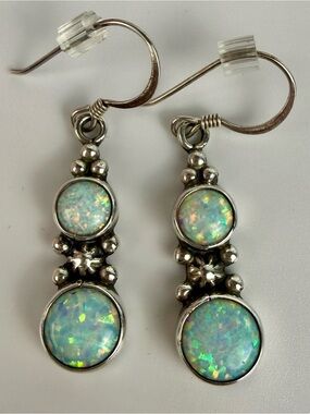 Handmade Native American Navajo White Fire Opal Sterling Silver dangle Earrings